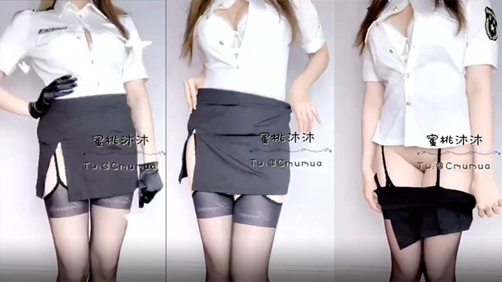 蜜桃美女秀逼快来欣赏封面图