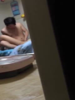 【偷窥隔壁情倡做爱】