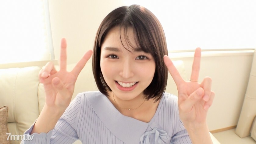 SIRO-4753 【第一枪】【通透度出众】【美缙缱绻】发现一个干净利落，笑容灿烂的美JD。当我经历了人生中第一次被演员狠狠指法的群发后，我的傻才渐渐显露了.. 网上AV应用→AV体验拍摄1720封面图