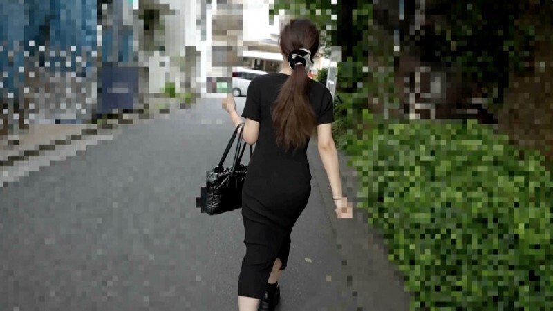 FC2-PPV-4792519 「業餘廁所高潮」系列第37話！廣告公司職員Mayu（25歲）是一名「小變態廁所女孩」。