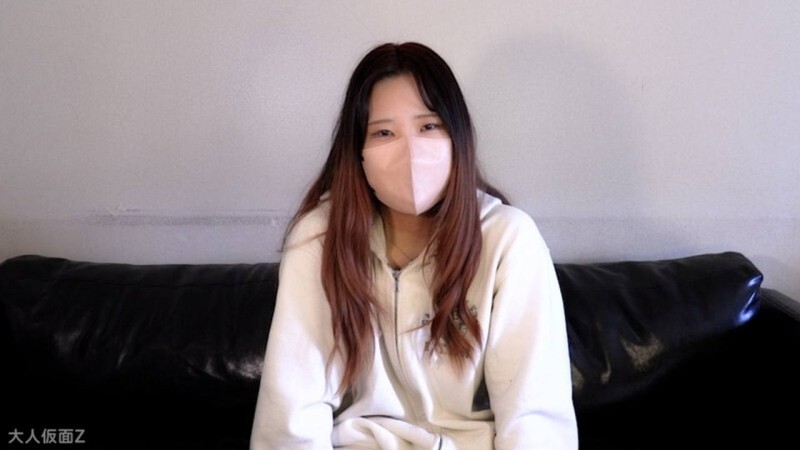 FC2-PPV-4775294 【素人初次拍摄，露出真容】住在乡下的Akari（19岁）在家庭餐厅打工。拍摄阴道和肛门内射，以及中出。吸吮器插入乳房挑逗。肛交后后入式挑逗。