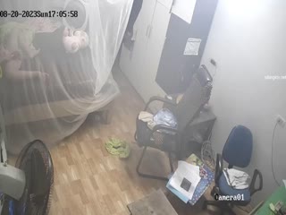 亲姐妹自慰棒明算账!青春期妹妹发骚偷拿姐姐自慰棒自慰被发现大打出手